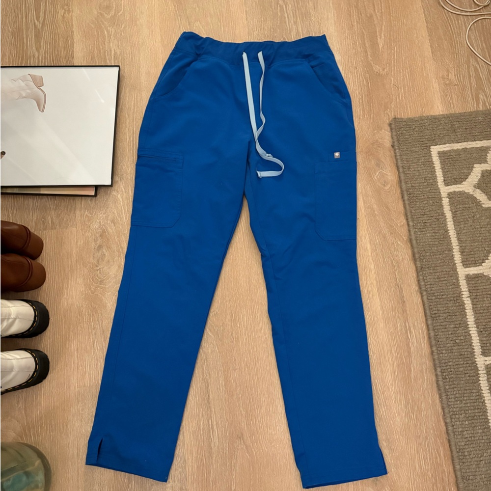 Figs High Wasted Yola Skinny Scrub Pants